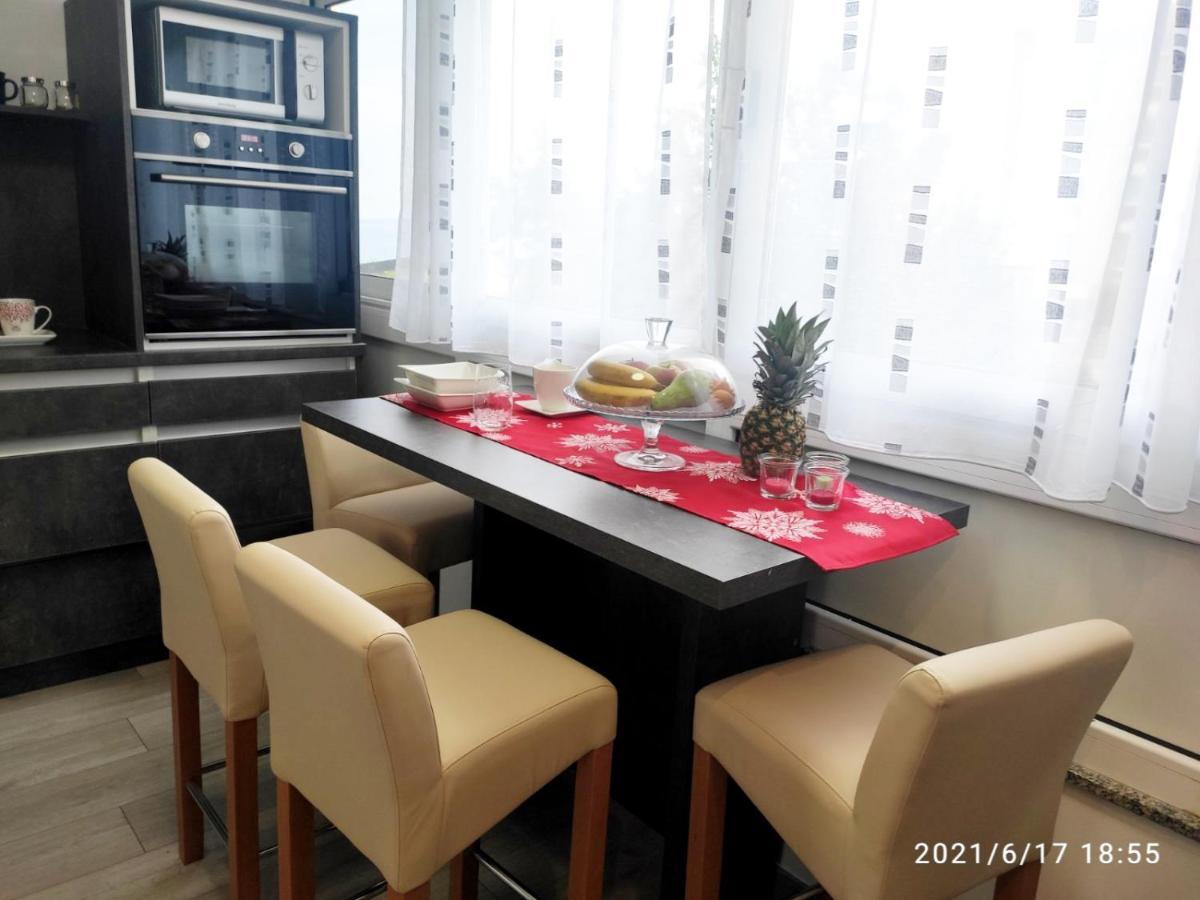 Apartment Nevera Fiume Esterno foto