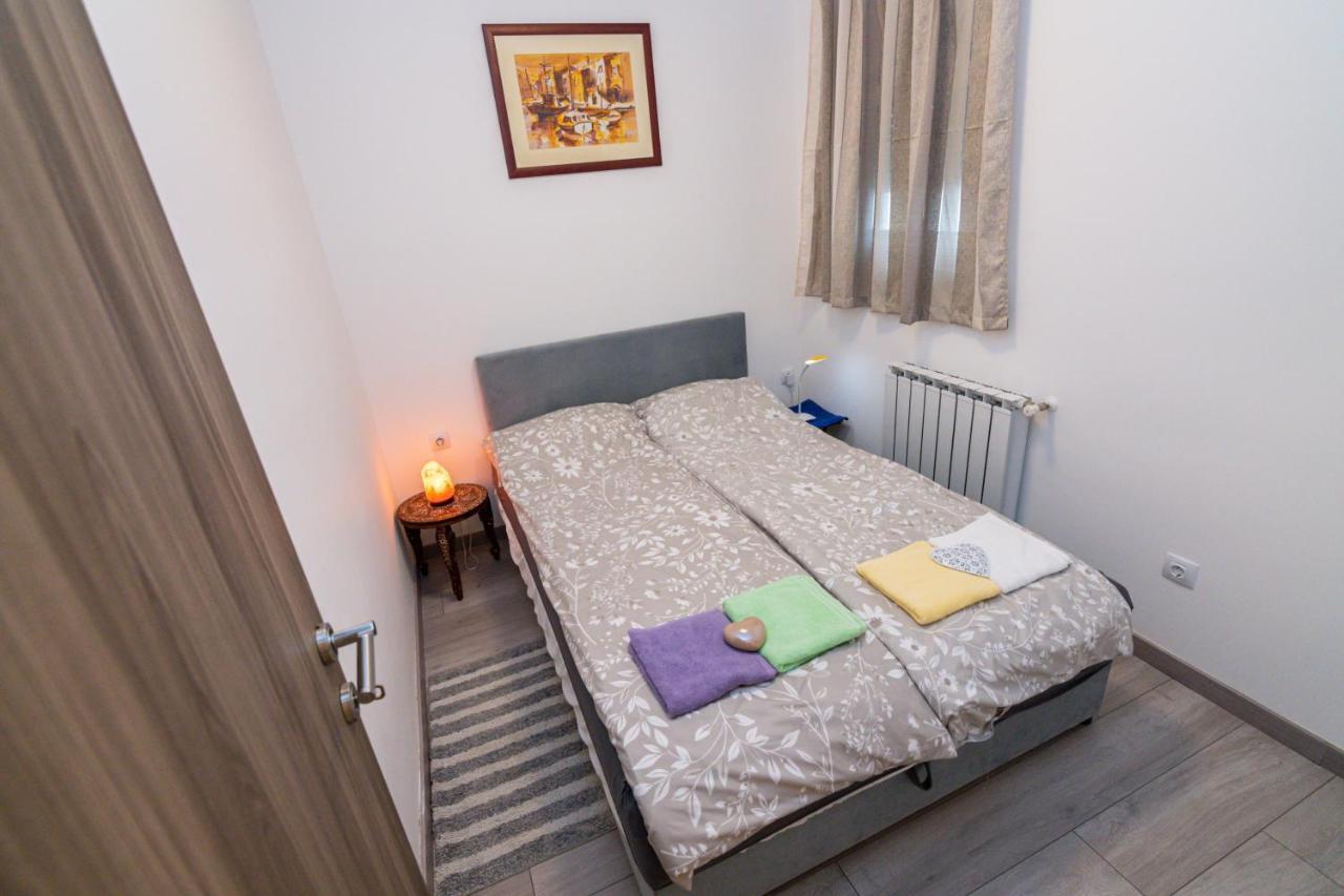 Apartment Nevera Fiume Esterno foto